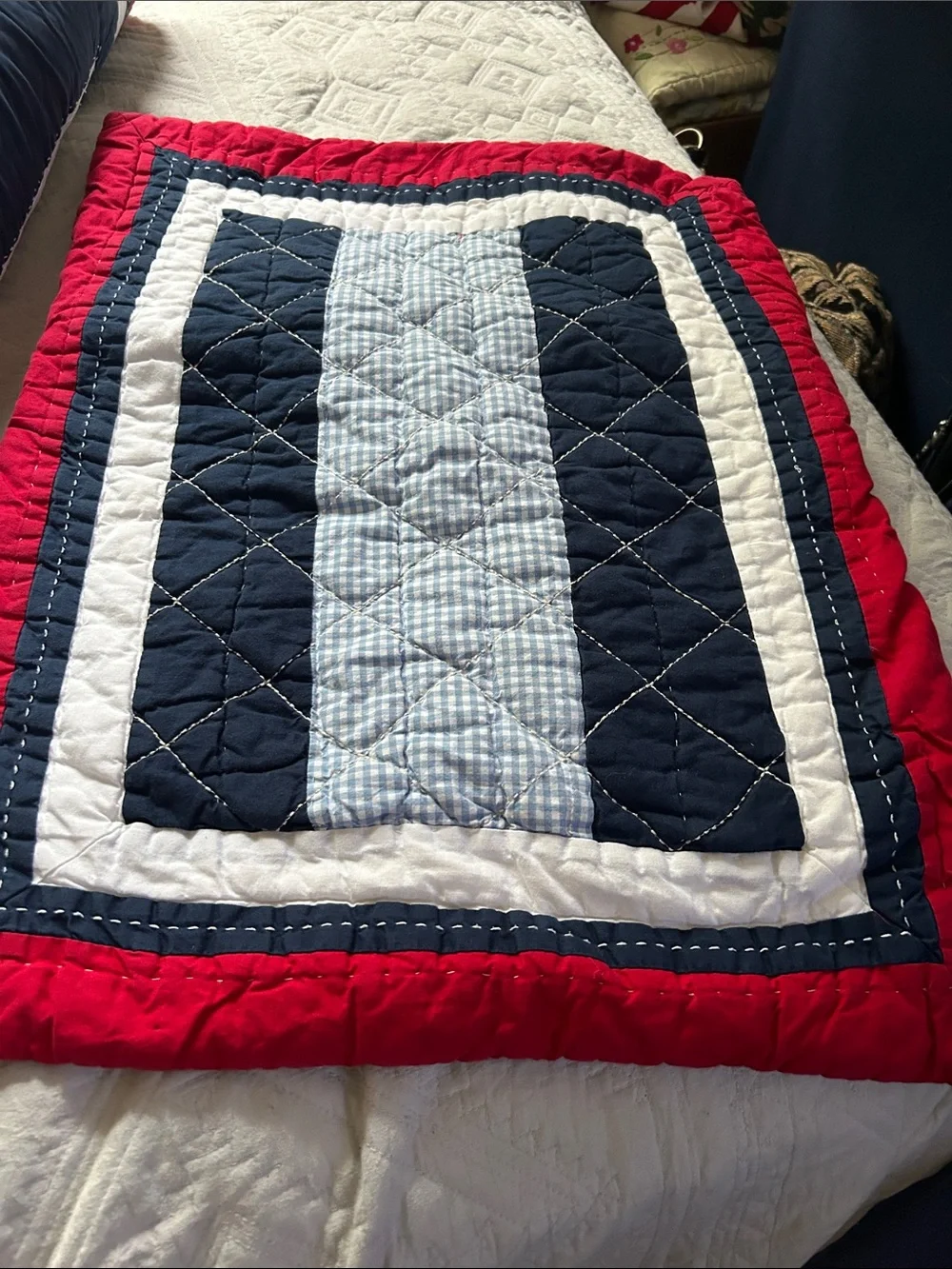 Pottery Barn Kids All-Star Sports Patches Quilted Navy/Red Twin w/Sham Comforter